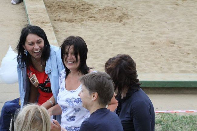 Wspólna zabawa rodziców i dzieci (zdjęcia)