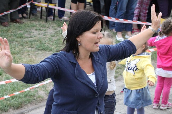 Wspólna zabawa rodziców i dzieci (zdjęcia)