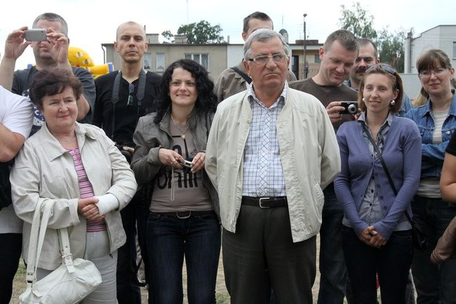 Wspólna zabawa rodziców i dzieci (zdjęcia)