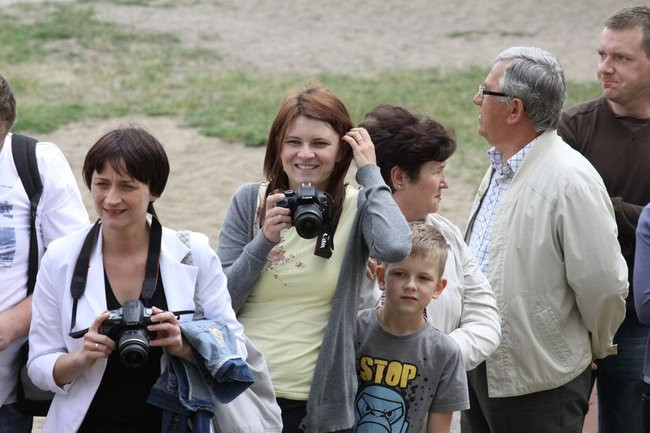 Wspólna zabawa rodziców i dzieci (zdjęcia)