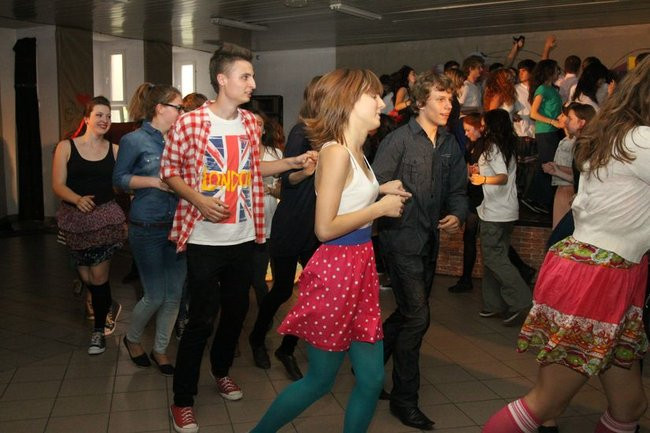 Dzień Tańca w  LO nr 2 (zdjęcia)