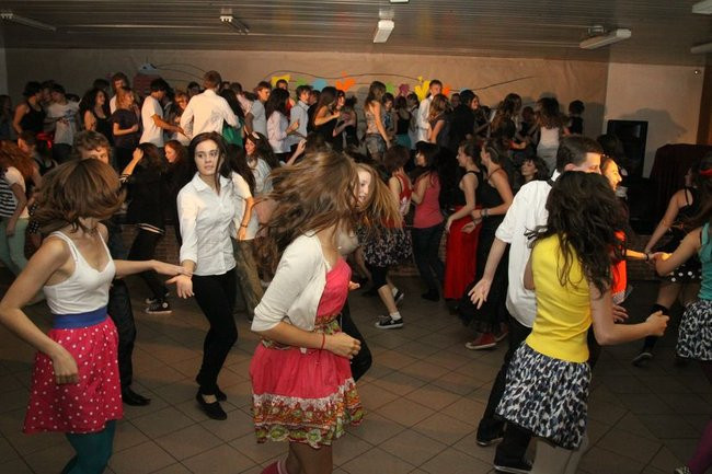 Dzień Tańca w  LO nr 2 (zdjęcia)