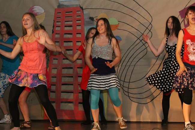 Dzień Tańca w  LO nr 2 (zdjęcia)