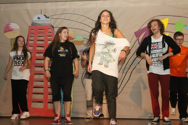 Dzień Tańca w  LO nr 2 (zdjęcia)