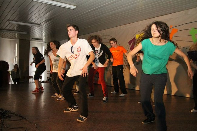 Dzień Tańca w  LO nr 2 (zdjęcia)