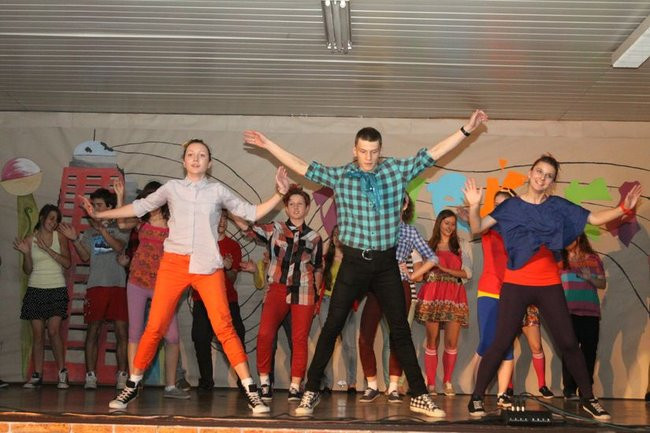 Dzień Tańca w  LO nr 2 (zdjęcia)