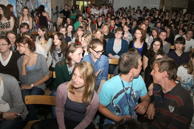 Dzień Tańca w  LO nr 2 (zdjęcia)