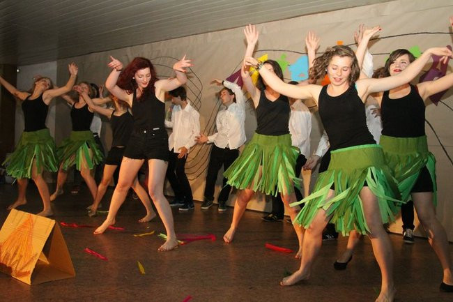 Dzień Tańca w  LO nr 2 (zdjęcia)