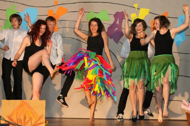 Dzień Tańca w  LO nr 2 (zdjęcia)