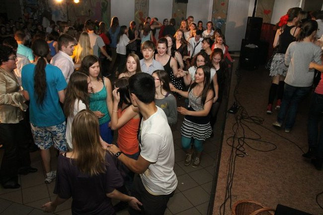 Dzień Tańca w  LO nr 2 (zdjęcia)