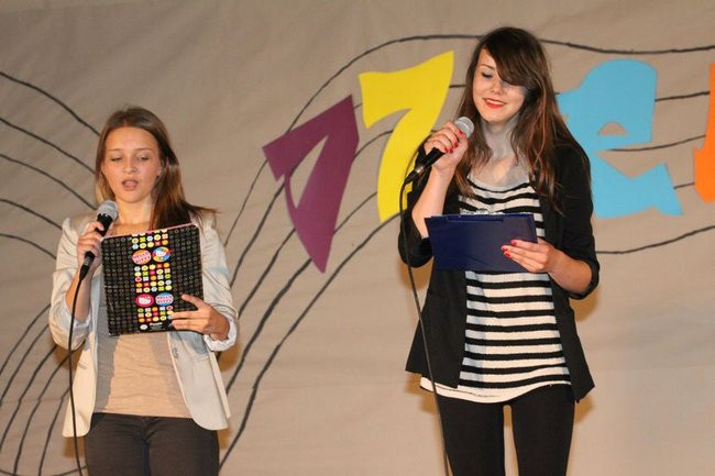 Dzień Tańca w  LO nr 2 (zdjęcia)