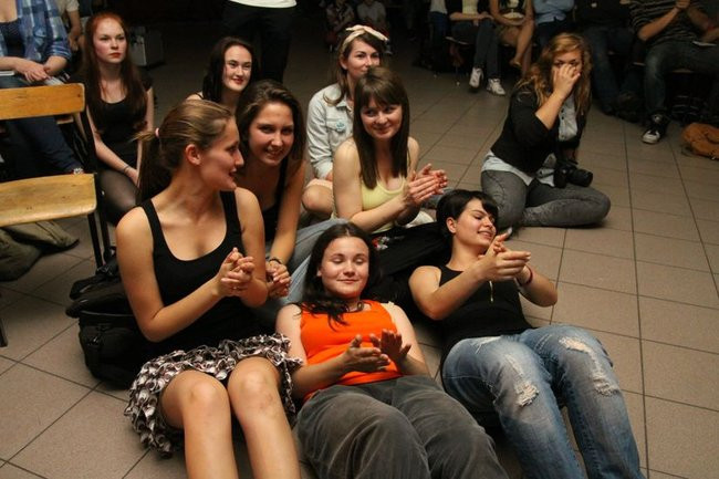 Dzień Tańca w  LO nr 2 (zdjęcia)