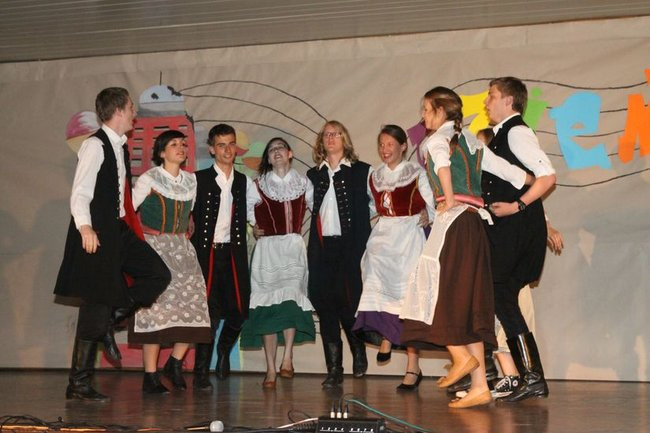 Dzień Tańca w  LO nr 2 (zdjęcia)