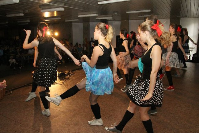 Dzień Tańca w  LO nr 2 (zdjęcia)