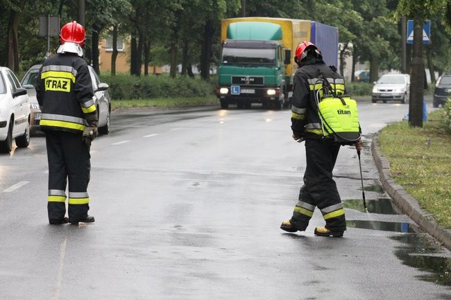 Dwie kolizje w tym samym miejscu (zdjęcia)