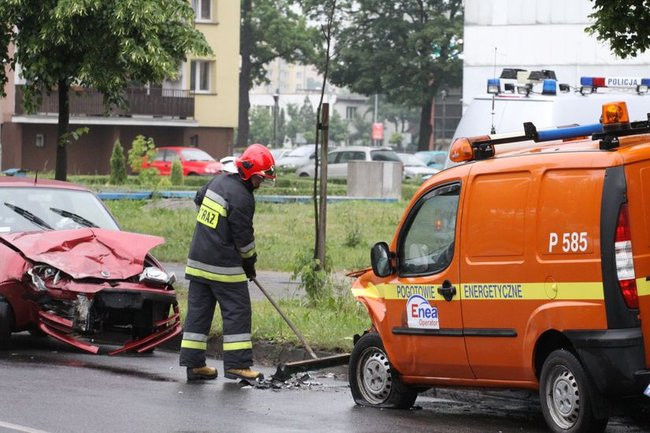 Dwie kolizje w tym samym miejscu (zdjęcia)