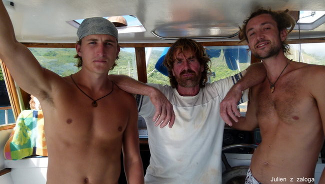 Kapitan Lewiński zmierza na Tuamotu