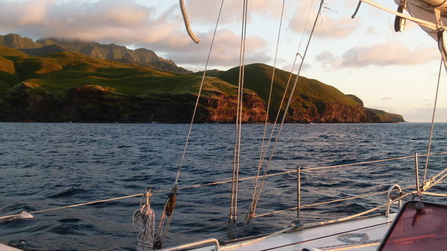Kapitan Lewiński zmierza na Tuamotu
