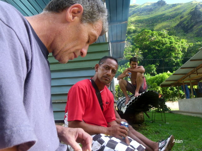 Kapitan Lewiński zmierza na Tuamotu