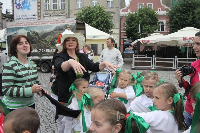 Przedszkolaki grają w Euro 2012 (zdjęcia)