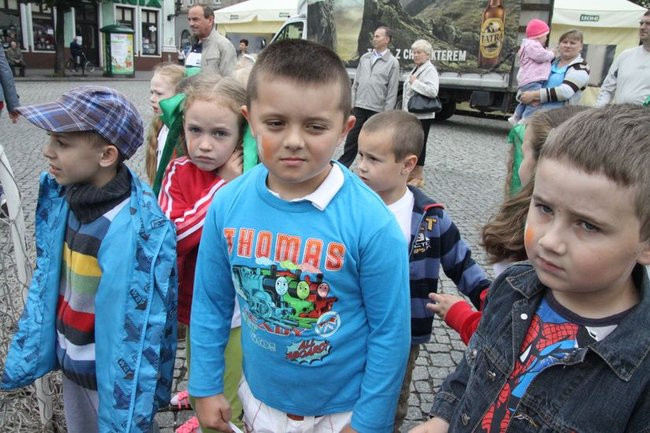 Przedszkolaki grają w Euro 2012 (zdjęcia)