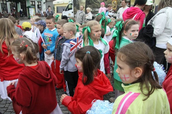 Przedszkolaki grają w Euro 2012 (zdjęcia)