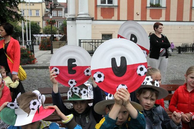 Przedszkolaki grają w Euro 2012 (zdjęcia)