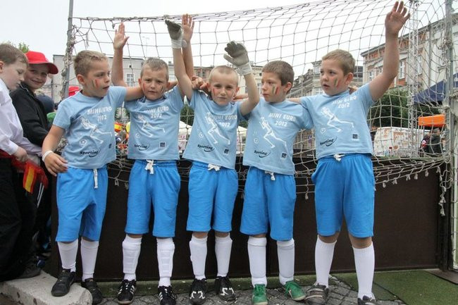 Przedszkolaki grają w Euro 2012 (zdjęcia)