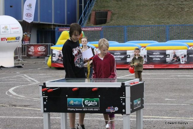 Pustki w Strefie Kibica (zdjęcia)