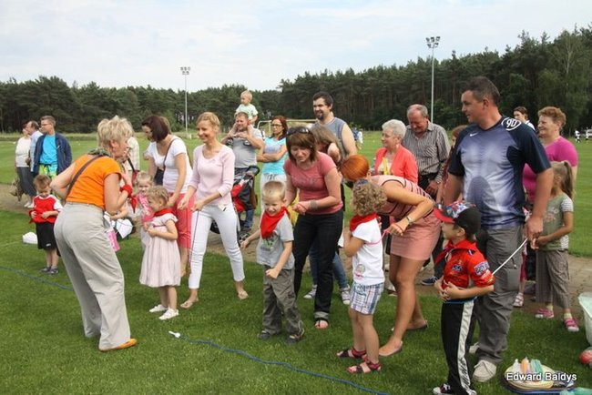 Przedszkolny festyn na Orliku (zdjęcia)
