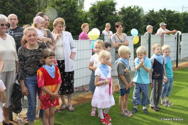 Przedszkolny festyn na Orliku (zdjęcia)