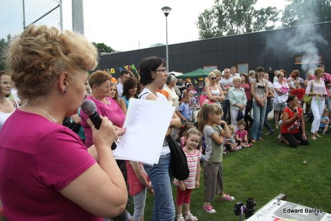 Przedszkolny festyn na Orliku (zdjęcia)