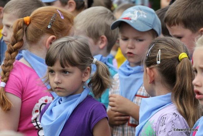 Przedszkolny festyn na Orliku (zdjęcia)