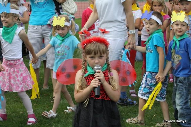 Przedszkolny festyn na Orliku (zdjęcia)