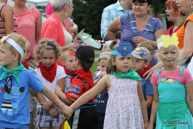 Przedszkolny festyn na Orliku (zdjęcia)