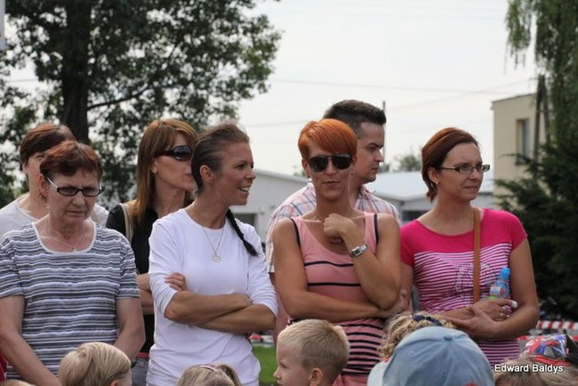 Przedszkolny festyn na Orliku (zdjęcia)