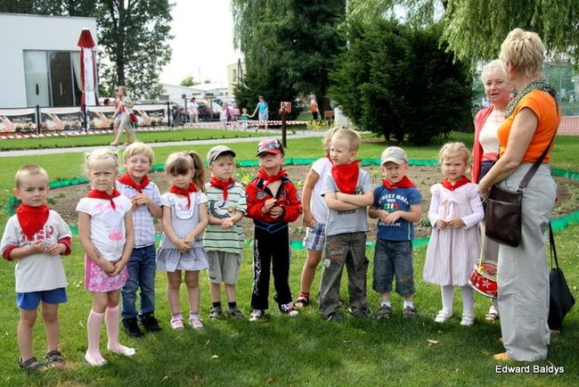 Przedszkolny festyn na Orliku (zdjęcia)