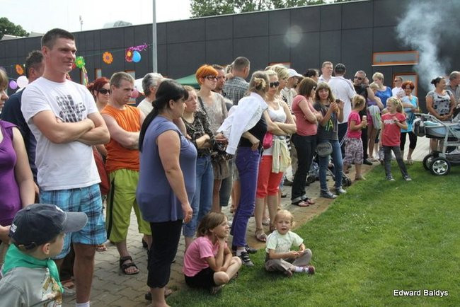 Przedszkolny festyn na Orliku (zdjęcia)