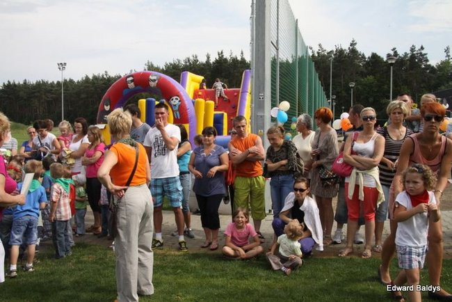 Przedszkolny festyn na Orliku (zdjęcia)
