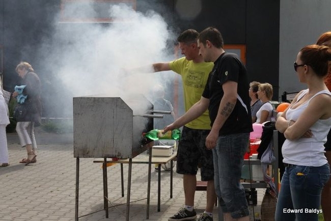 Przedszkolny festyn na Orliku (zdjęcia)