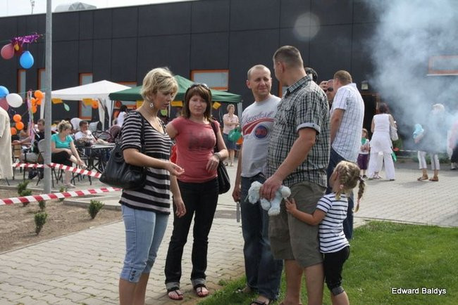 Przedszkolny festyn na Orliku (zdjęcia)