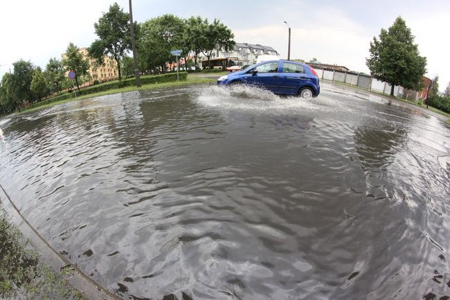 Leszno tonie w wodzie (zdjęcia)