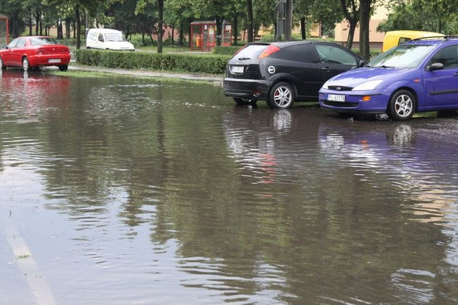 Leszno tonie w wodzie (zdjęcia)