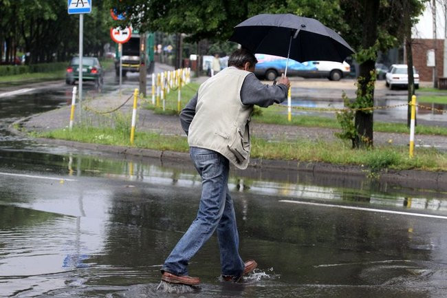Leszno tonie w wodzie (zdjęcia)