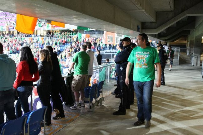 Euro 2012 oczami policji (dużo zdjęć)