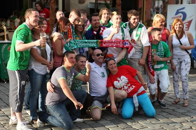 Euro 2012 oczami policji (dużo zdjęć)