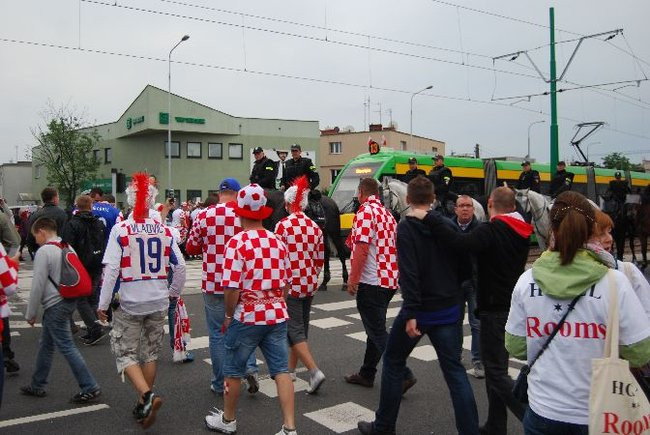 Euro 2012 oczami policji (dużo zdjęć)