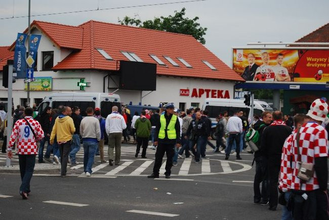 Euro 2012 oczami policji (dużo zdjęć)