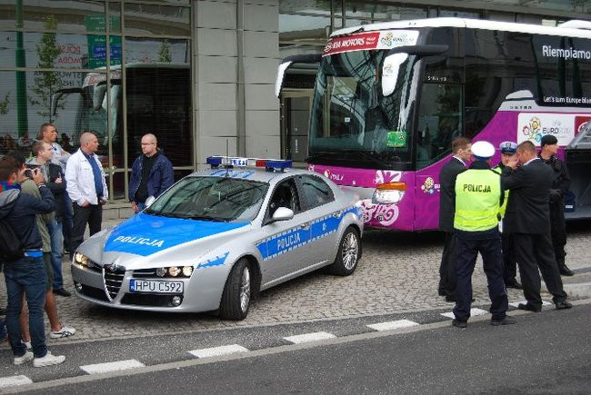 Euro 2012 oczami policji (dużo zdjęć)