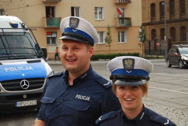 Euro 2012 oczami policji (dużo zdjęć)